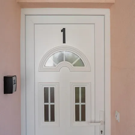 Santa Lucia With Whirlpool Apartment Split