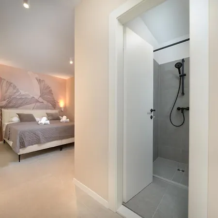 Apartment Santa Lucia With Whirlpool